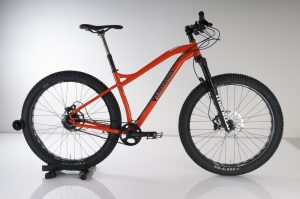 Wofram für 27.5 Zoll plus Radsatz in MangoTango